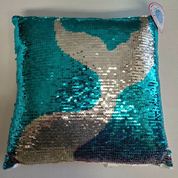 NWT Sparkly Charming Charlie Blue & Pink Reversible Mermaid Tail Sequin Pillow - Picture 2 of 7